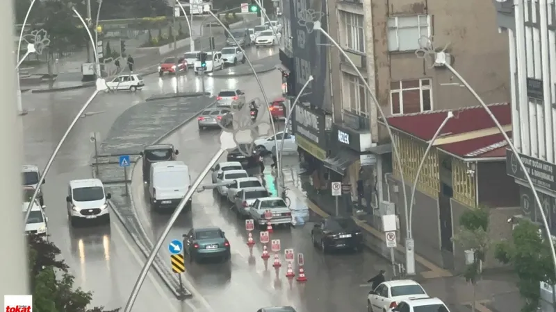 Tokat'ta Şiddetli Yağış Alarmı! Hayat Durdu Mu?