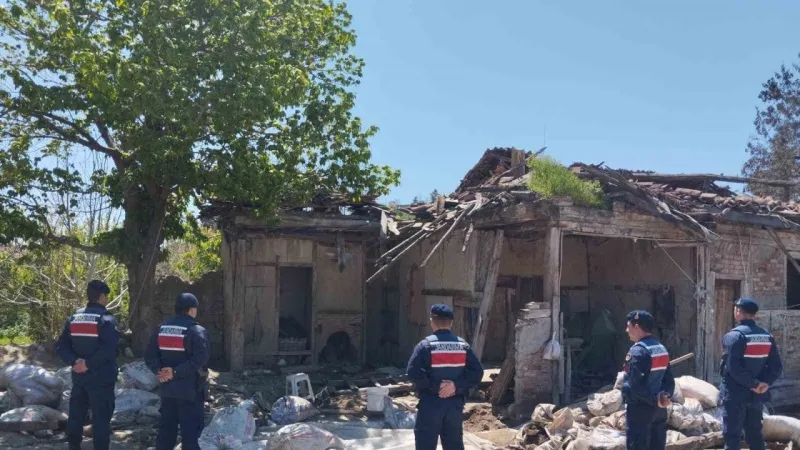 Tokat'ta Mozaik Hırsızı Sosyal Medyada Yakalandı! Şok Gelişme!