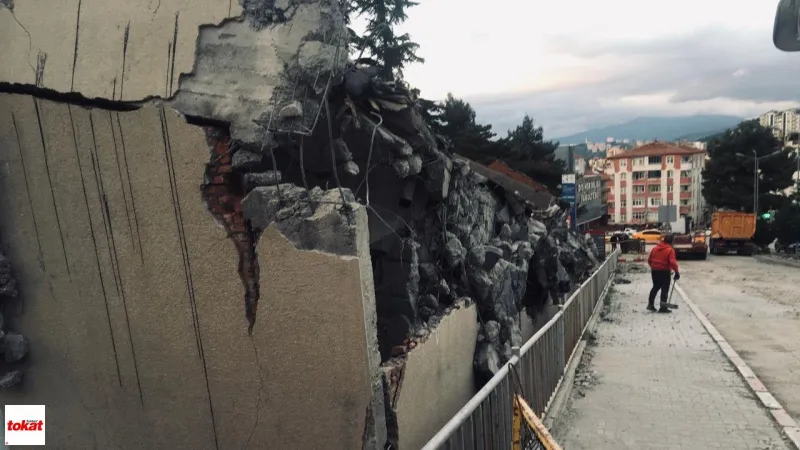 Tokat'ta Otopark Çilesi Bitiyor! Yıkım Başladı, İşte Detaylar