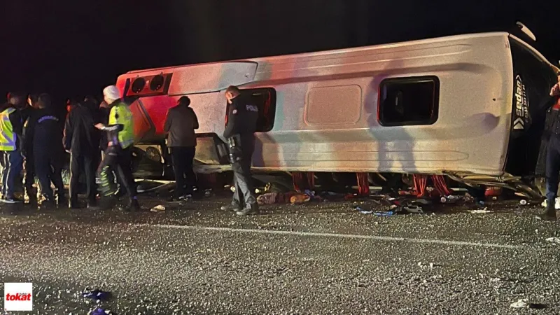 Minibüs Kazası! 1 Ölü, 5'i Ağır 19 Yaralı: Kahramanmaraş'ta Acı Haber