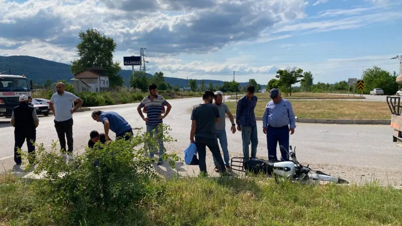 Niksar D-100 Karayolu Gürçeşme Kavşağında Kaza