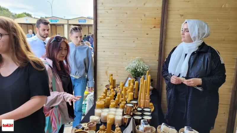 Oğluna Krem Yaparak Başladı, Balmumu İle Ülkeye Açıldı