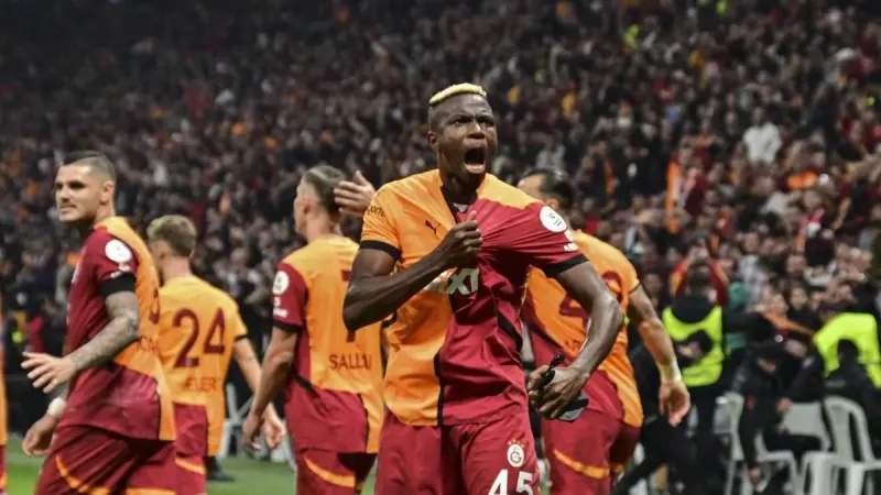 Osimhen Galatasaray'a 'evet' dedi! Napoli ile pazarlıklar başladı! Transfer için dev teklif