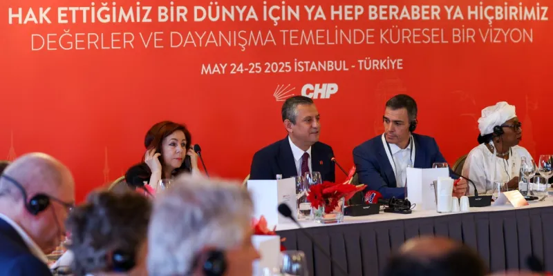 Özgür Özel'den İstanbul Sözleşmesi'ne Nazar Boncuğu! Şaşırtan Sözler