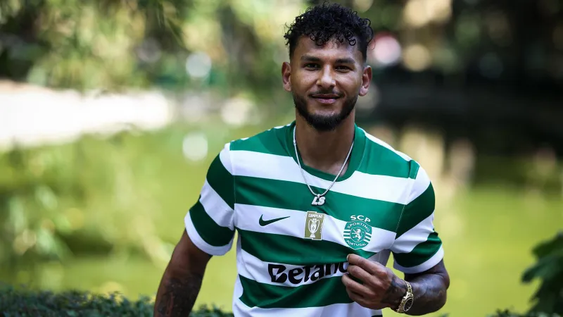 Sporting'den Bomba Transfer! Luis Suarez Lizbon'da!