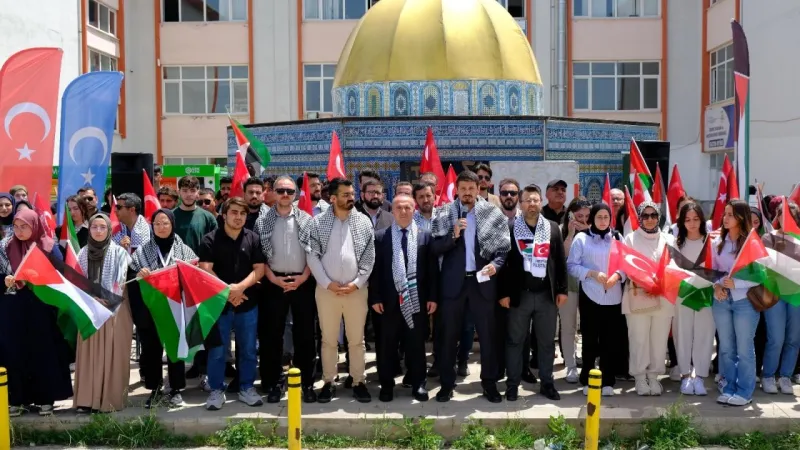 TOGÜ'de öğrenci kulüpleri İsrail'e tepki gösterdi