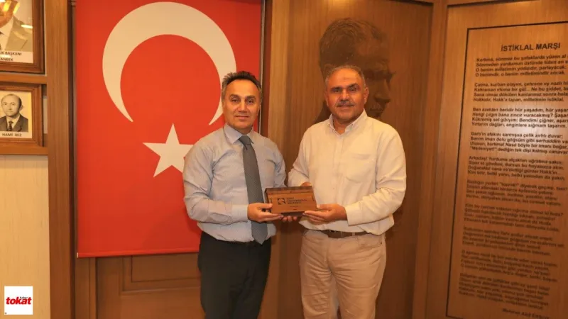 Tokat GOP Rektörü Prof. Dr. Fatih Yılmaz’dan Esnaf Kooperatifine Ziyaret