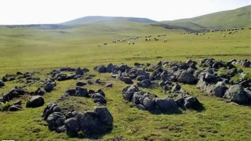 Tokat’ta 600 Yıllık Savaşın İzleri: 'Tomağın' Tarihe Kazınan Mezarlık