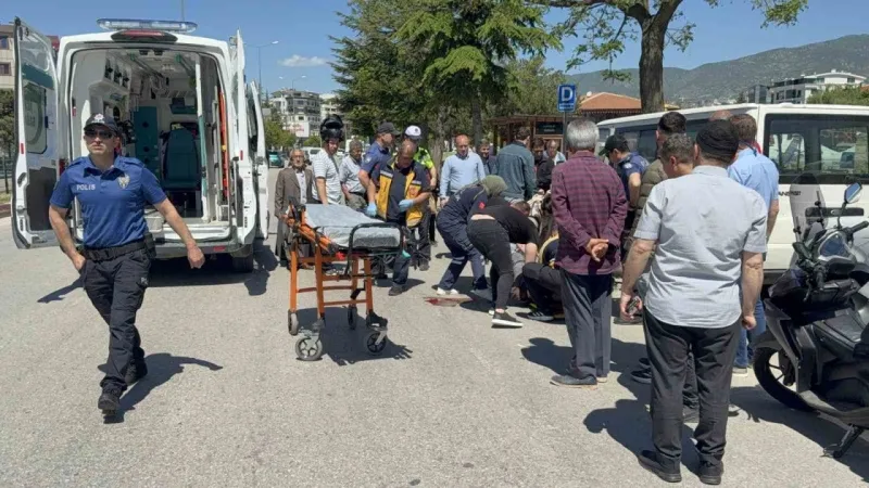 Tokat'ta motosikletin çarptığı yaya ağır yaralandı