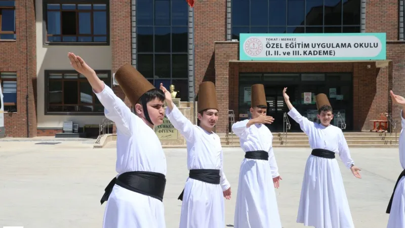 Tokat'ta Özel Öğrencilerden Semazen Şov! Herkesi Büyüledi