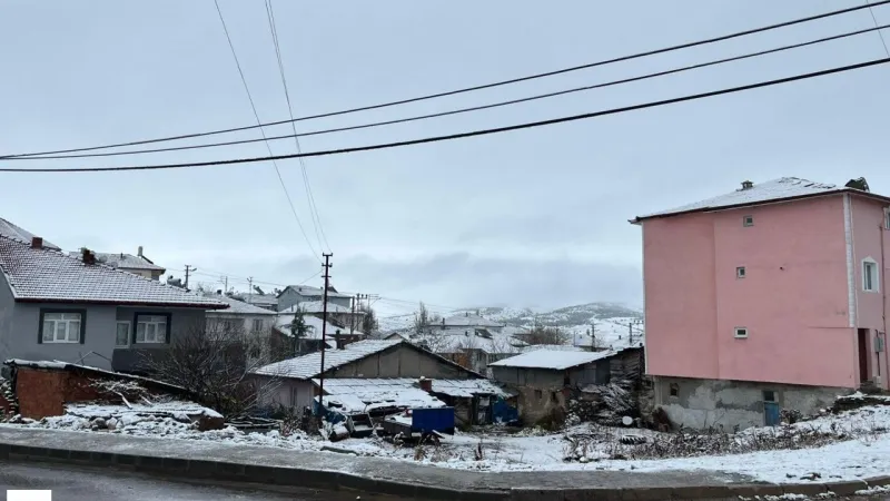 Tokat'ta Kar Sürprizi! Çamlıbel Geçidi Beyaza Büründü