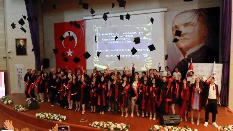 Tokat'ta Tarım Mesleki ve Teknik Anadolu Lisesi ilk mezunlarını verdi
