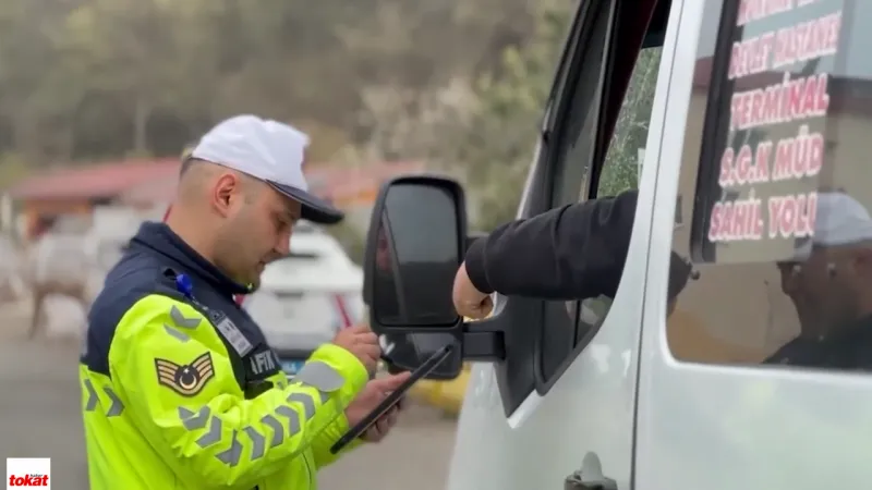 Trafik Cezası Yasası Ertelendi! Sürücüler Oh Dedi mi?