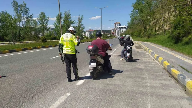 Kastamonu'da Motosikletli Maganda Terörü! İşte O Anlar