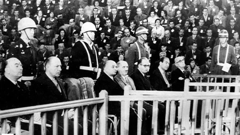 Türk Demokrasisine Vurulan İlk Darbe 27 Mayıs!