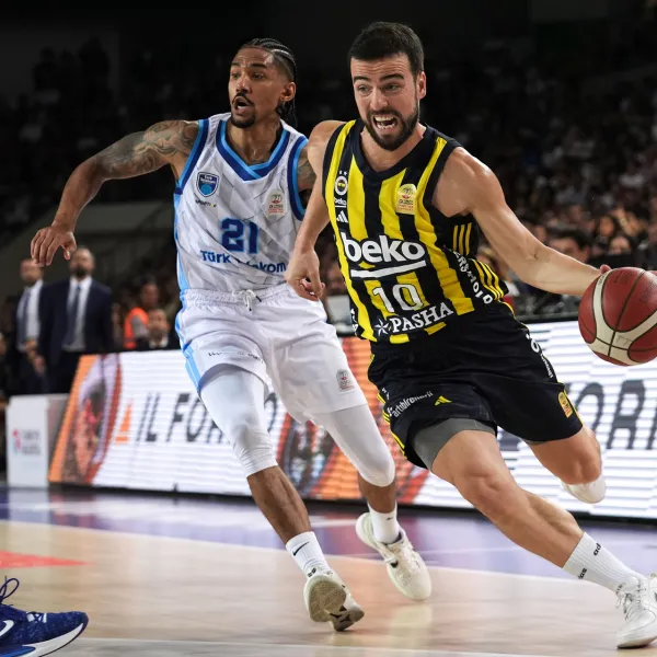Türk Telekom Fenerbahçe'yi Devirdi! Seride Son Durum Ne?