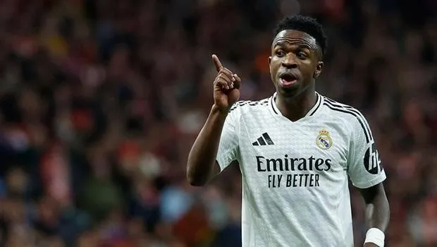 Vinicius Junior'a Irkçı Saldırı! 4 Kişiye Şok Hapis Cezası!