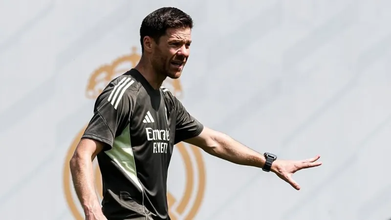 Xabi Alonso Real Madrid'de! İlk Antrenman Şoku