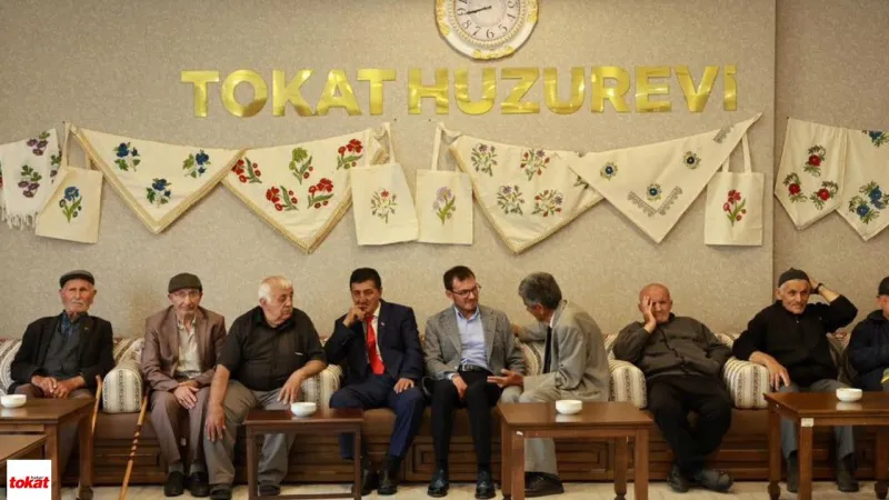 Yazıcıoğlu Ailesinden Tokat Huzurevine Bayram Ziyareti