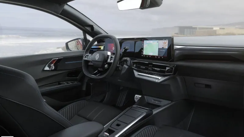 Yeni Clio 2026 Şubat'ta Satışa Çıkacak Tamamen Türkiye'de Üretilecek 1.2 Benzinli, Hibrit Ve LPG Seçenekleride Olacak